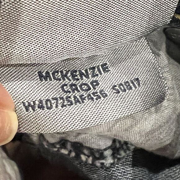 Silver Jeans McKenzie Crop Women's Size 20 Denim Cropped Capri - Picture 11 of 12